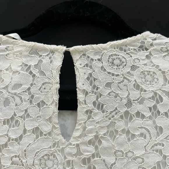 White Lace Blouse - Picture 3 of 5